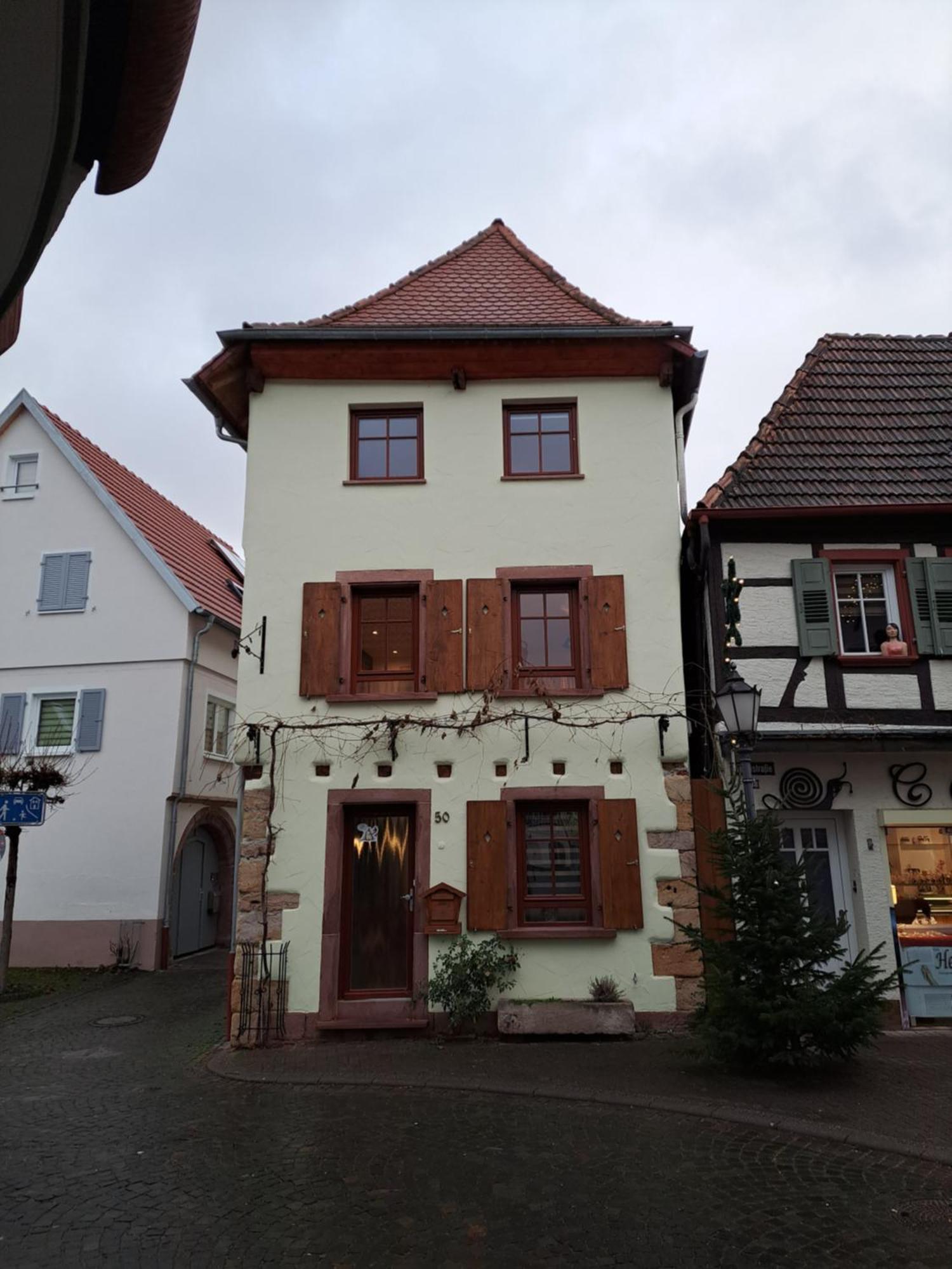 Gaestehaus Merlin Mit Saunabereich Ferienhaus